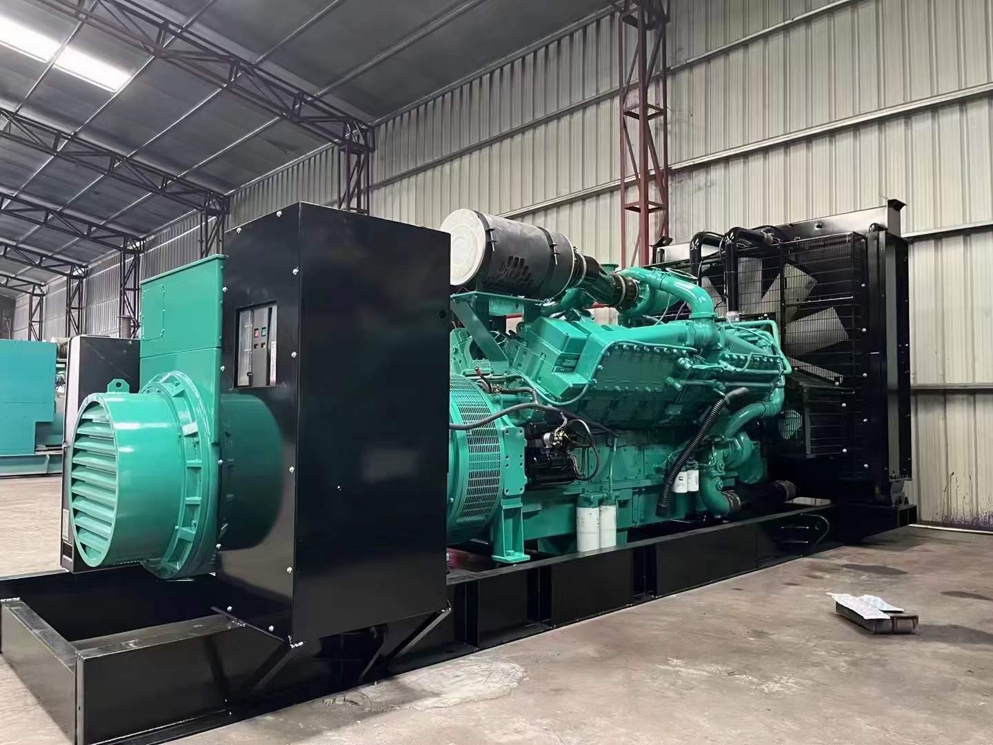 罗田如何降低 800kW 柴油发电机输出电流的波动？