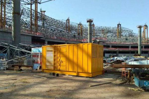 罗田发电机出租如何判断空气滤清器是否需要更换？